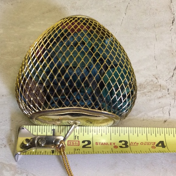 Gold mesh potpourri Christmas ornament - Picture 4 of 6